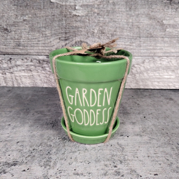 Rae Dunn green planter - Picture 5 of 7